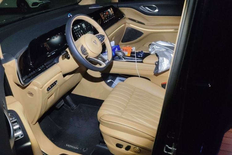 Used VOYAH Dream 2022 Low-Carbon Edition Dream+ Smart Enjoyment Package Left Front Seat