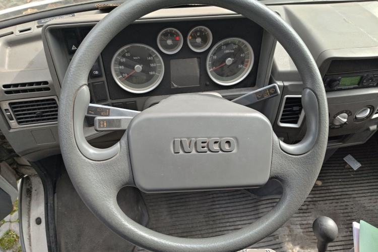 Used Iveco Daily 2014 2.8T-V35 NJ5044XXYQ3A43S4
