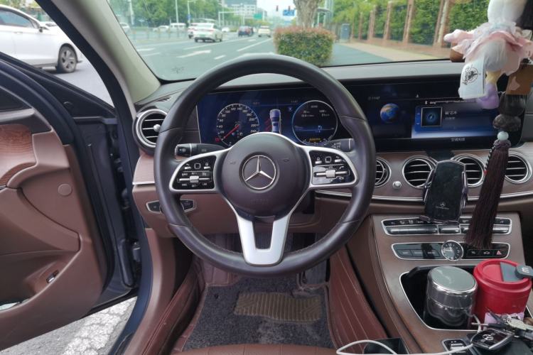 Used Mercedes-Benz E-Class 2020 E 300 L Luxury Model Steering Wheel