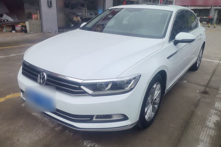 Used Volkswagen Magotan 2018 Facelift 330TSI DSG Luxury Model