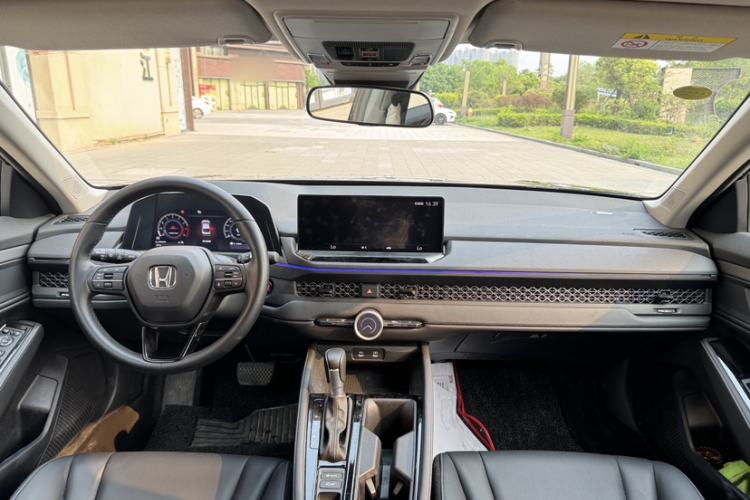 Used Honda Accord 2025 Sport Series 260TURBO Luxury Edition Steering Wheel