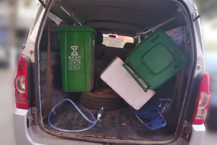 Used Wuling Rongguang 2011 1.2L Base Version
