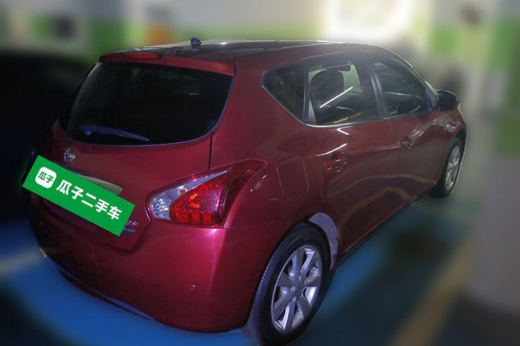 Used Nissan Tiida 2013 1.6L CVT Cool Cafe Edition