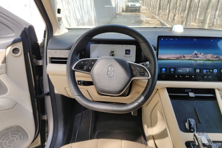 Used Hima AITO M7 2022 1.5T Four-Wheel Drive Luxury Edition Steering Wheel