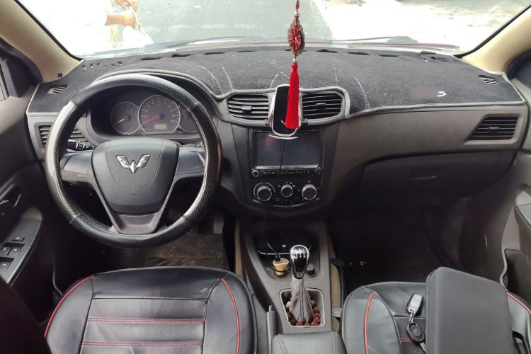 Used Wuling Hongguang 2016 1.5L S Comfort Version
