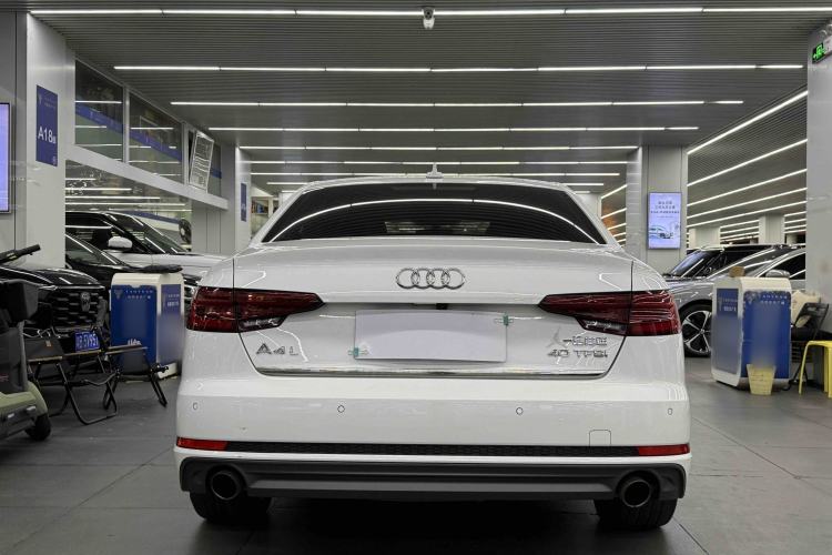 Used Audi A4L 2018 30th Anniversary Edition 40 TFSI Fashion Model