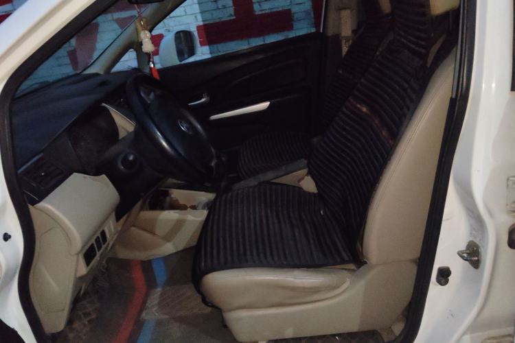 Used Venucia R50 2013 1.6L Manual Luxury Edition Left Front Seat