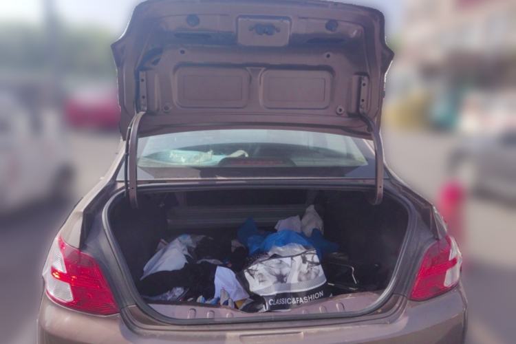 Used Peugeot 301 2014 1.6L Manual Comfort Edition