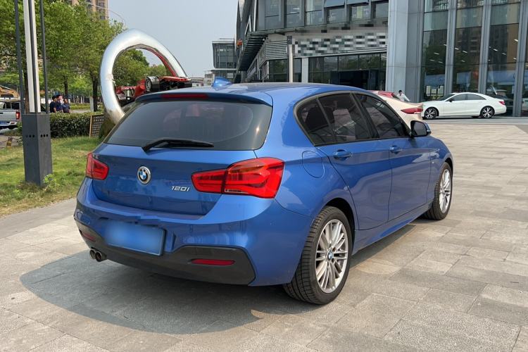 Used BMW 1 Series 2018 120i M Sport Package Exterior 4