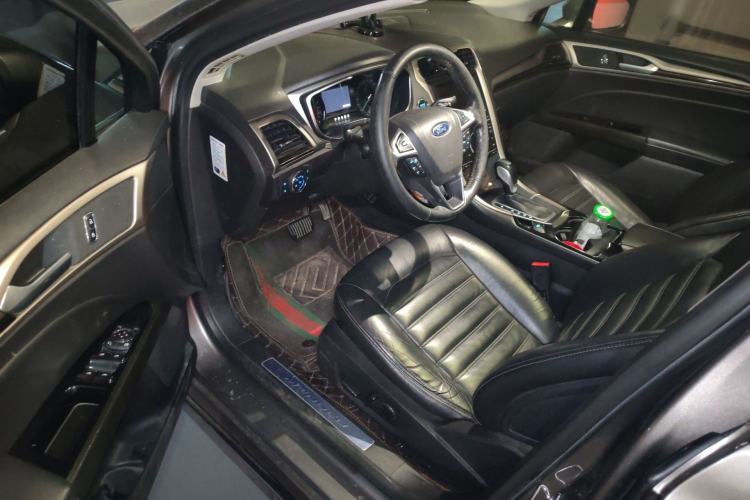 Used Ford Mondeo 2013 2.0L GTDi 200 Fashion Edition
