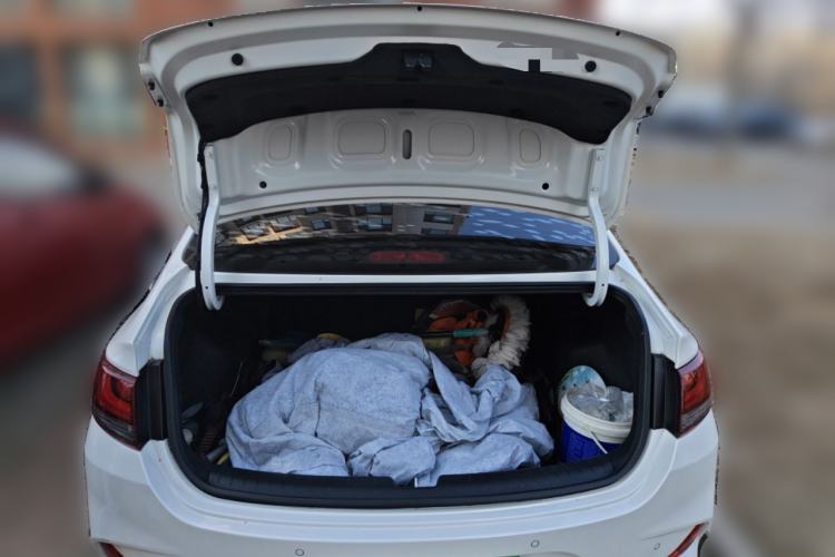 Used Hyundai Celesta 2020 1.6L Automatic GL Enjoyable Edition