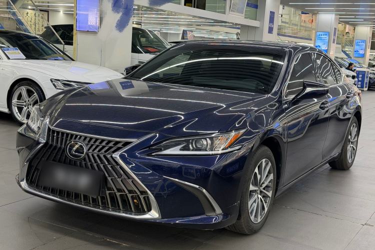 Used Lexus ES 2023 200 Excellence Edition