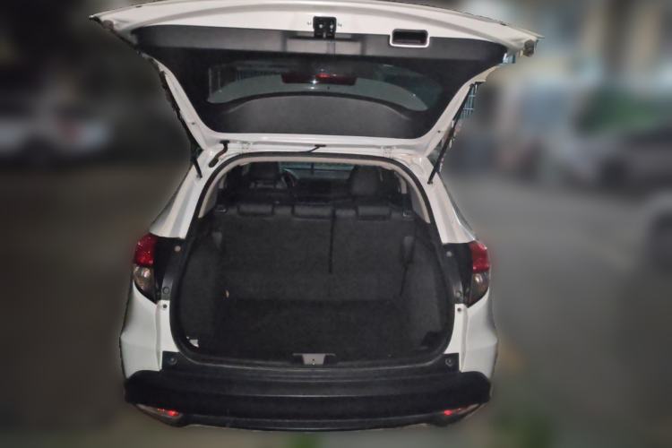 Used Honda Vezel 2020 1.5L CVT Pioneer Edition