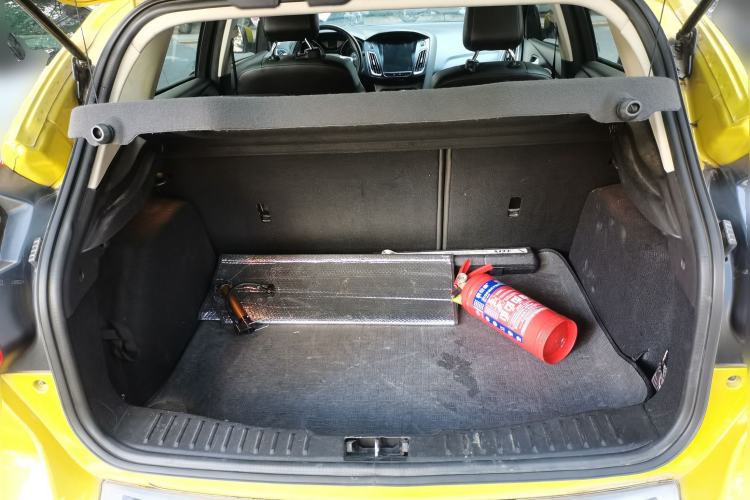 Used Ford Focus 2012 Hatchback 1.6L Automatic Fashion Edition