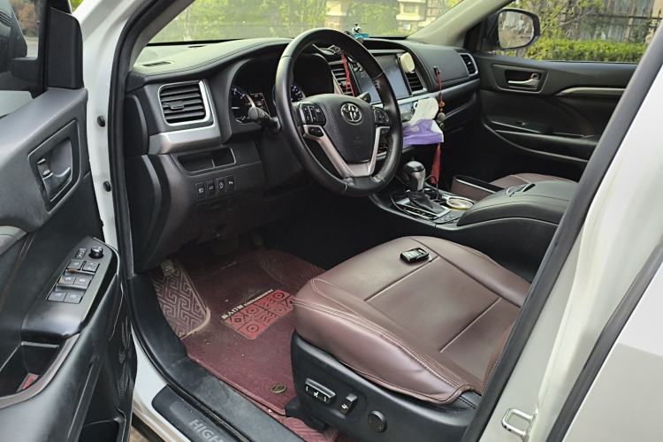 Used Toyota Highlander 2021 2.0T Four-Wheel Drive Prestige Version 7 Seats Driver Seat