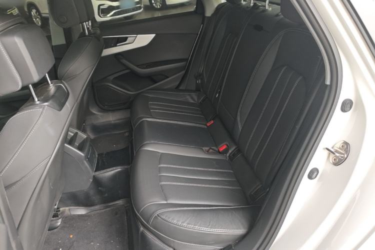 Used Audi A4L 2022 40 TFSI Fashion Dynamic Model