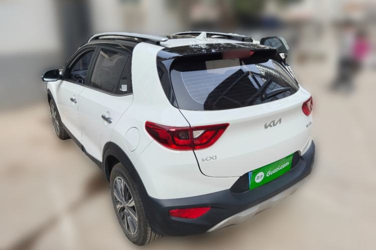 Used Kia kx1 Stonic 2021 1.4L CVT Sunroof Model
