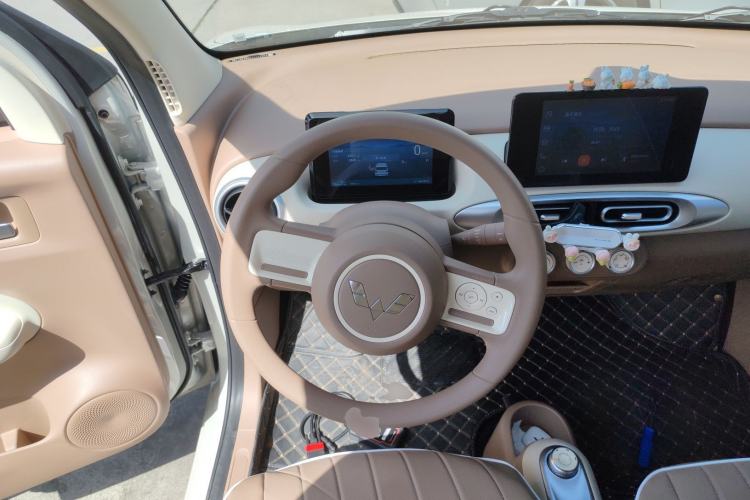 Used Wuling Hongguang MINIEV 2025 Four-Door Version Zhenxiang+ Edition
