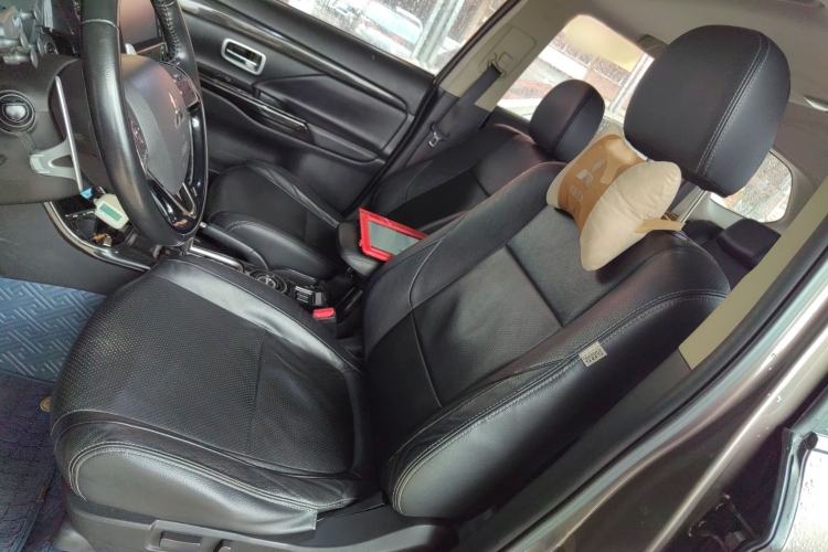 Used Mitsubishi Outlander 2016 2.4L 4x4 Elite Edition 5 Seats
