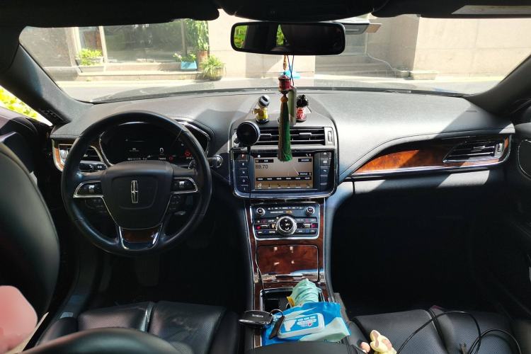 Used Lincoln Continental 2018 2.0T Two-Wheel Drive Deluxe Edition
