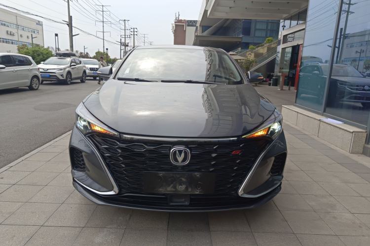 Used CHANGAN Eado 2021 PLUS Blue Whale NE 1.4T GDI DCT Flagship Model Front