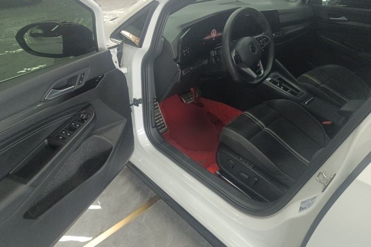 Used Volkswagen Golf 2023 Facelift 280TSI DSG R-Line Lite Driver Seat