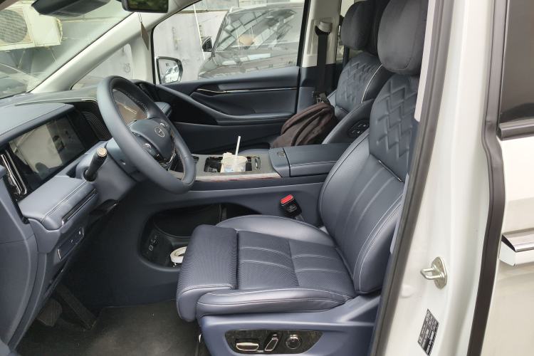 Used GAC Trumpchi Xiangwang M8 2025 Kunkun Series Ultra First-Class Cabin Left Front Seat