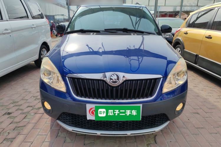 Used Skoda Fabia 2014 1.6L Scout