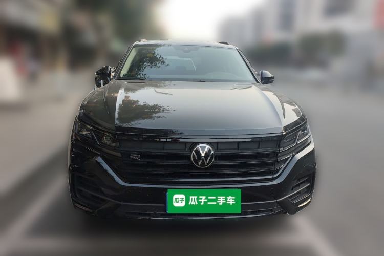 Used Volkswagen Touareg 2023 3.0 TSI Luxury Edition Obsidian Black Sport Package
