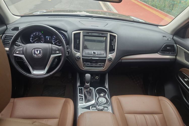 Used CHANGAN CS95 2017 2.0T Two-Wheel Drive Zhitu Edition