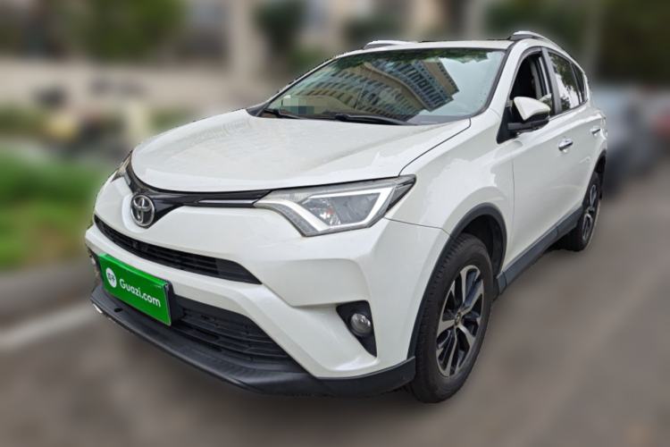 Used Toyota RAV4 2016 2.0L CVT Two-Wheel Drive Fashion Edition China V Standard