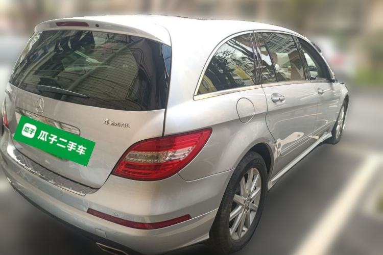 Used Mercedes-Benz R-Class 2010 R 350 L 4MATIC