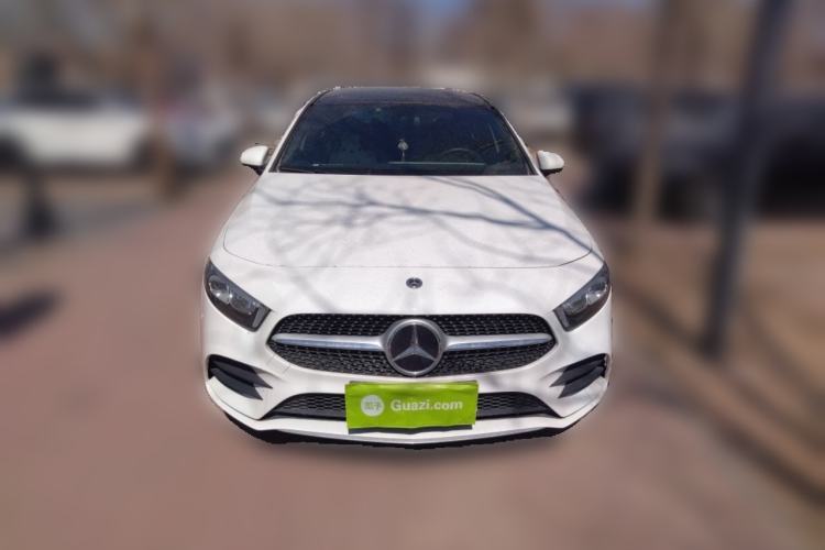 Used Mercedes-Benz A-Class 2022 Revised Version A 200 L Sport Sedan Fashionable Style