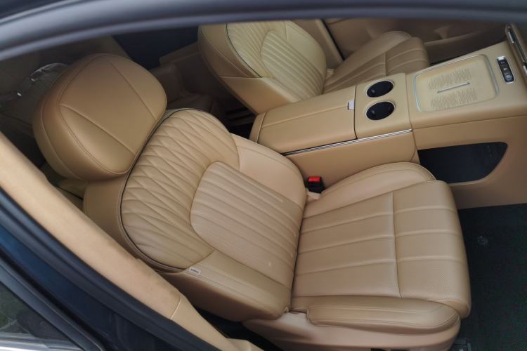 Used VOYAH Dream 2025 PHEV Four-Wheel-Drive Flagship Kunpeng Edition