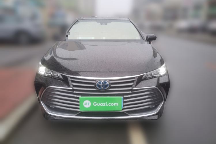 Used Toyota Avalon 2019 Dual-Engine 2.5L Luxury Edition China VI Standard
