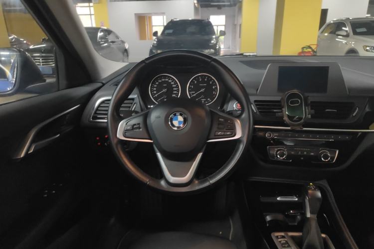 Used BMW 1 Series 2017 118i Sport Edition Steering Wheel