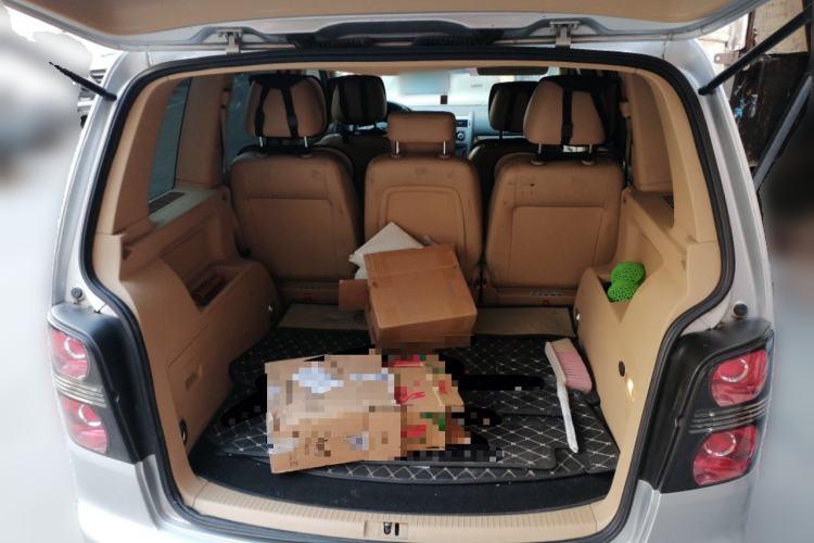 Used Volkswagen Touran 2011 1.4T DSG Zhiya Edition 5 Seats Trunk