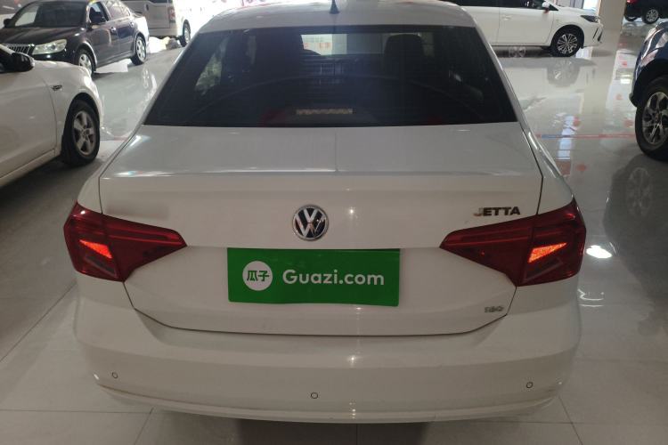 Used Volkswagen Jetta 2019 Dream Edition 1.5L Manual Fashion Version