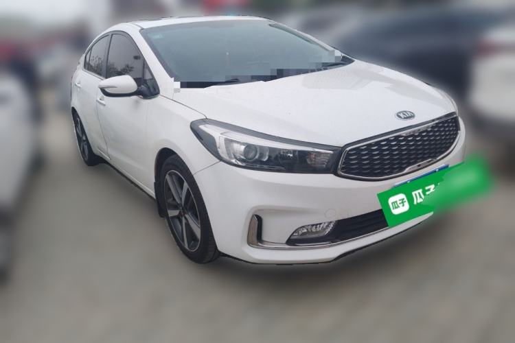 Used Kia K3 2016 1.6L Automatic GLS Front Right 45 Deg