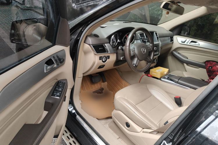 Used Mercedes-Benz M-Class 2012 ML 300