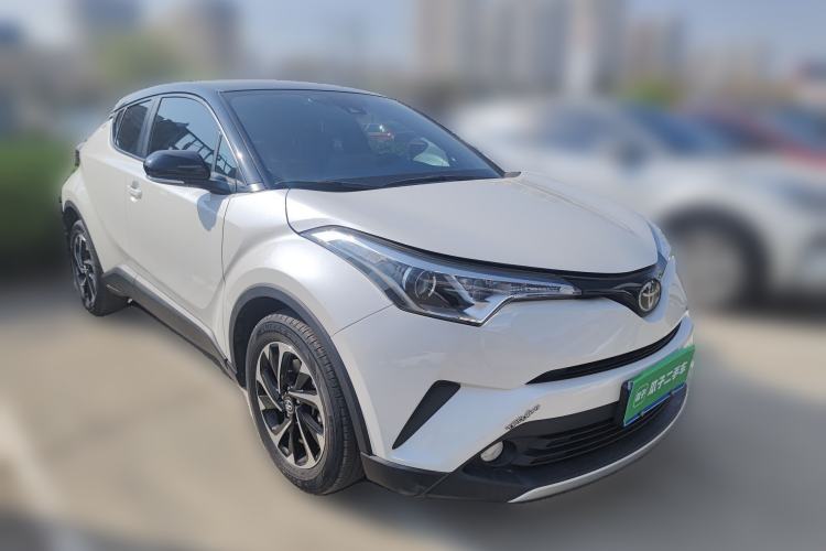 Used Toyota IZOA 2018 2.0L Yichi Version China VI Standard
