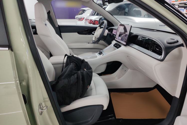 Used Geely Galaxy Geome 2025 UP 410km Exploration+ Edition
