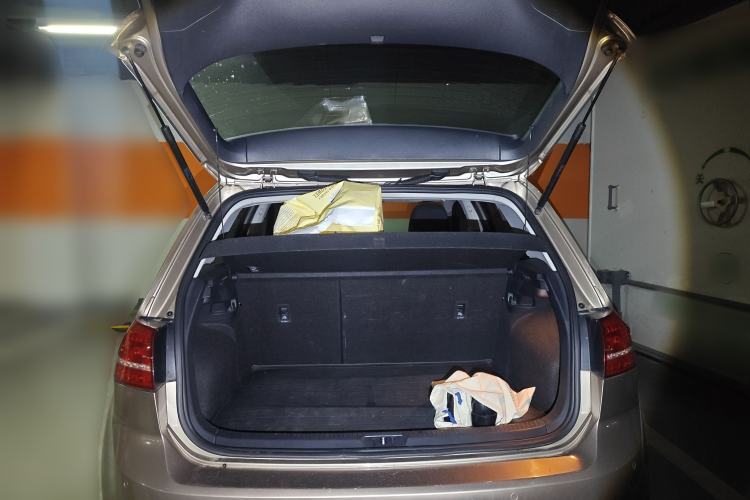 Used Volkswagen Golf 2016 1.6L Automatic Comfort Model
