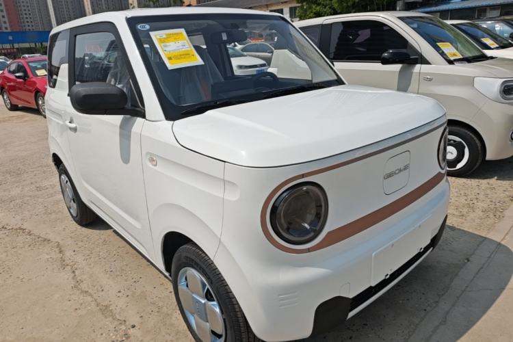 Used Geely Galaxy Panda 2024 Panda Mini 200km Endurance Bear
