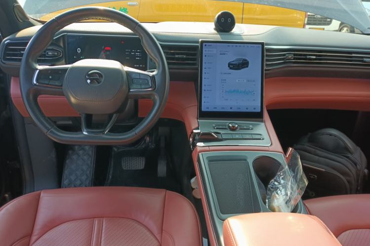Used Nio EC6 2022 75 kWh Sport Edition Interior 2