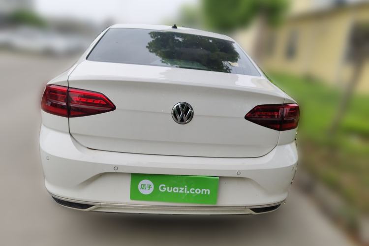 Used Volkswagen Lamando 2019 230TSI DSG Fashion Edition China VI
