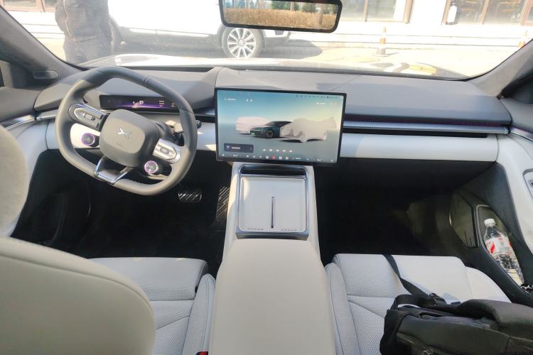 Used XPeng P7 2025 Model—702 Long Range Ultra
