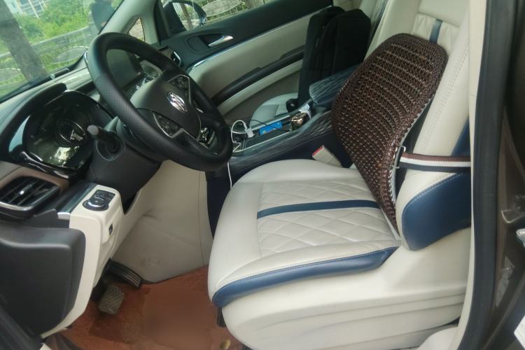 Used Buick GL8 2020 Land Cruiser Executive Class 652T Comfort Model Left Front Seat