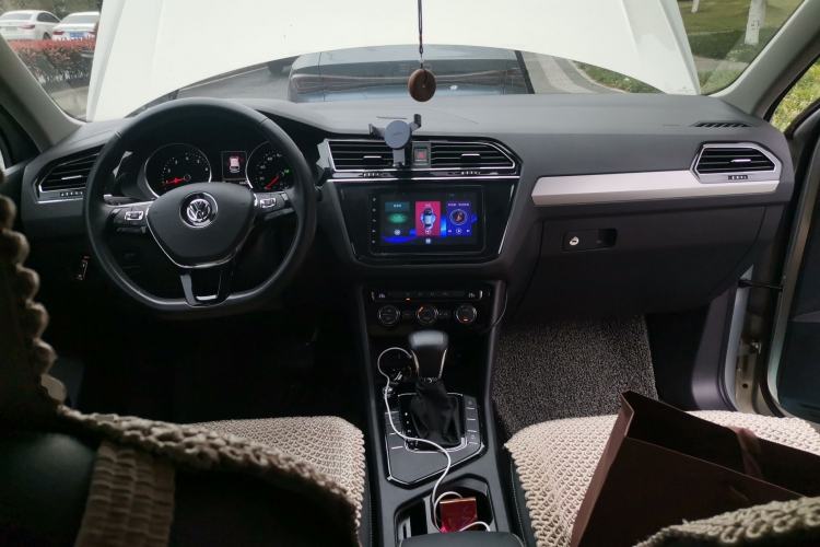 Used Volkswagen Tiguan L 2017 330TSI Automatic Two-Wheel Drive Comfort Edition