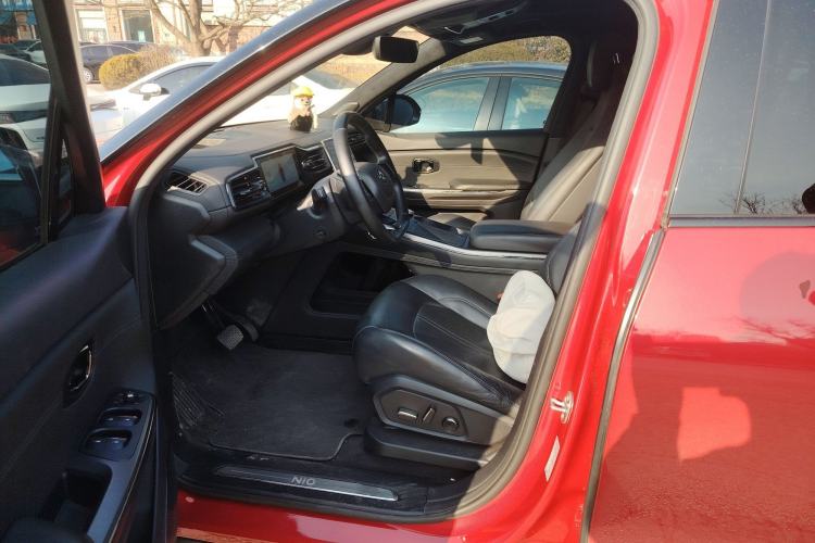 Used Nio ES6 2019 430 km Performance Version
